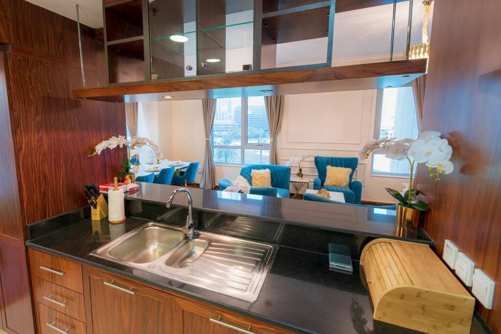 First Class 2Br With Full Burj Khalifa And Fountain View Ντουμπάι Εξωτερικό φωτογραφία